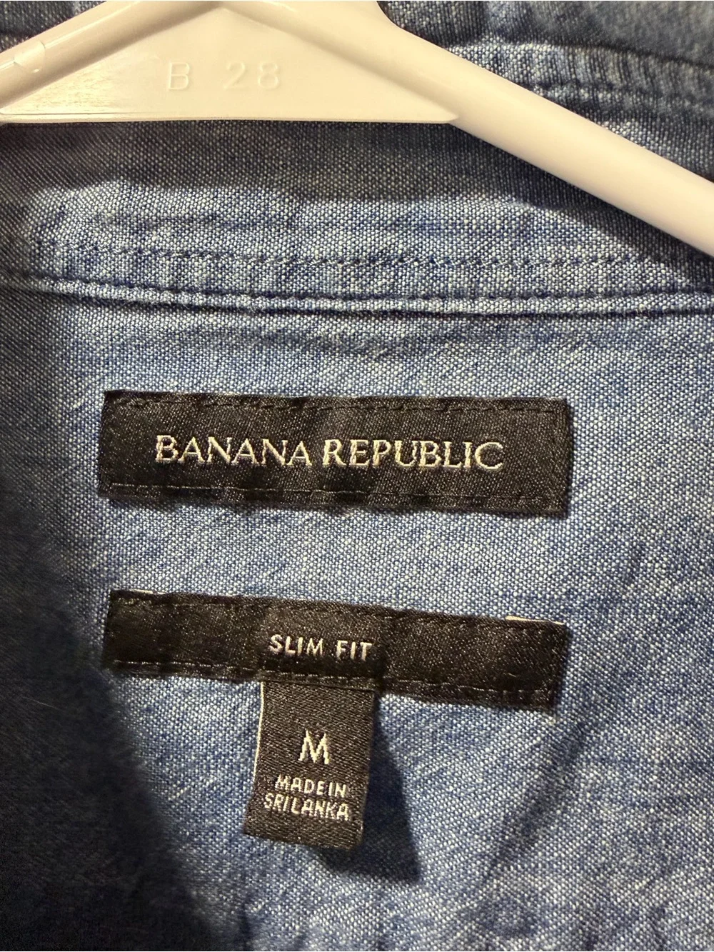 Banana Republic Men’s Slim Fit Blue Chambray Button-Down Shirt - Size M